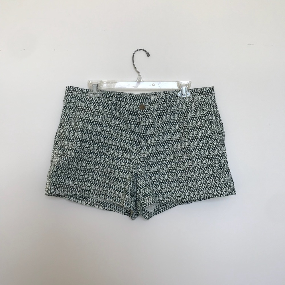 GAP green summer shorts